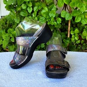 Dansko size 39 EU & 8.5 U.S. Metallic Rainbow design Sandal Leather Sandal